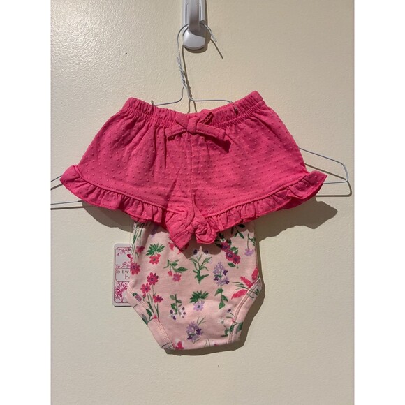 NWT Btween Baby Bodysuit & Shorts Outfit - Pink Floral - 3M - Picture 2 of 3